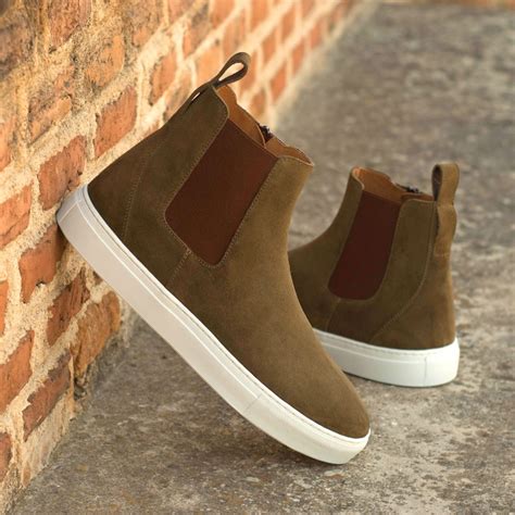 Men's designer shoes: sneakers, boots 